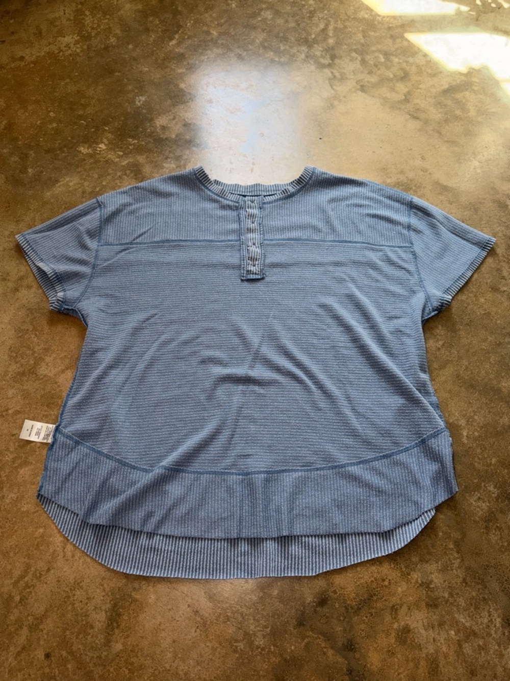 Urban Rose Blue Ribbed Henley Top Plus Size 2X Short Sleeve - Picture 6 of 8
